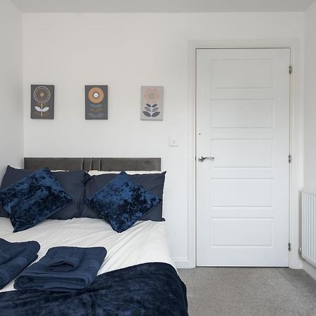 Two Bedroom Apartment - Milton Keynes By Aryas Properties Broughton (Buckinghamshire) Exterior foto
