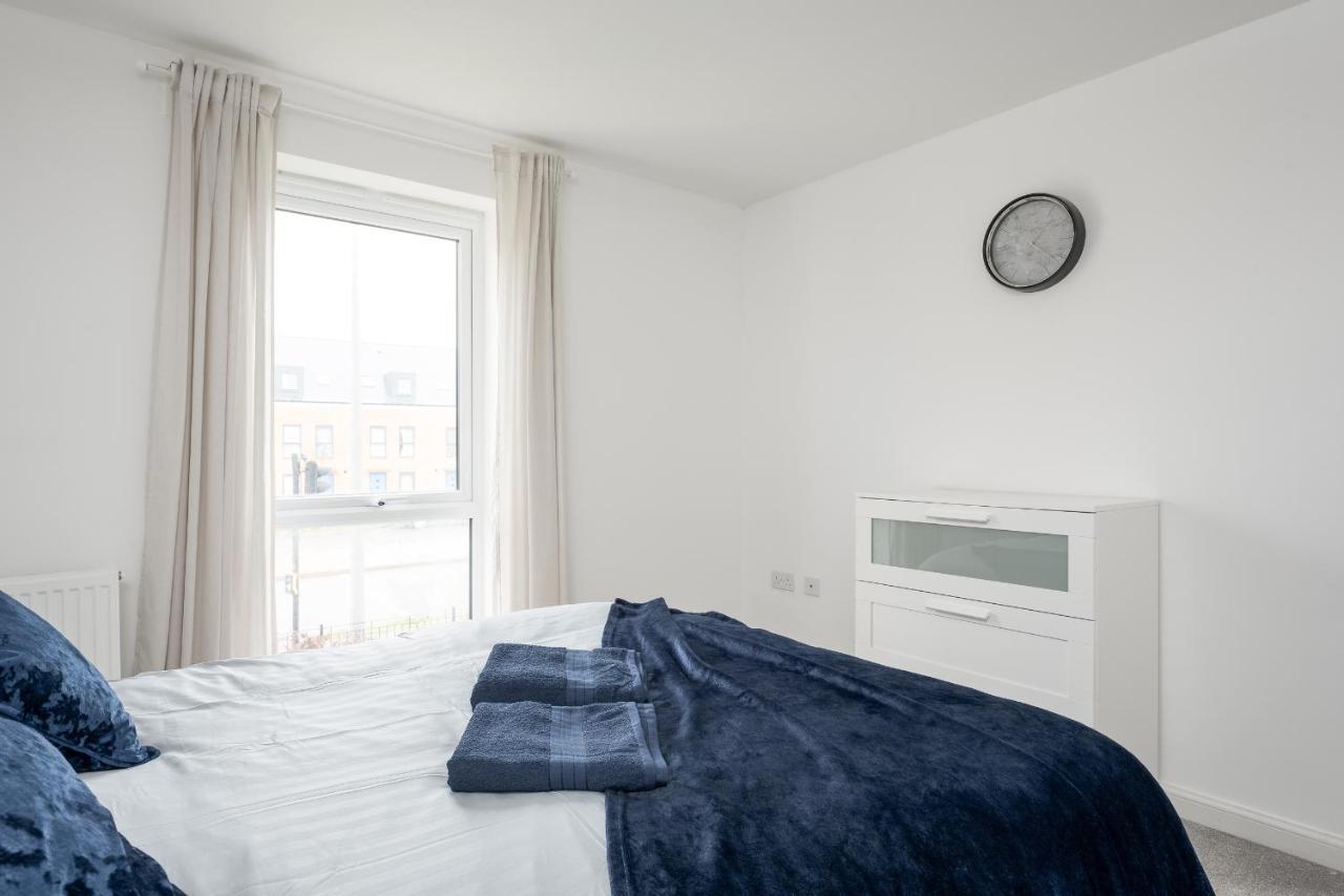 Two Bedroom Apartment - Milton Keynes By Aryas Properties Broughton (Buckinghamshire) Exterior foto