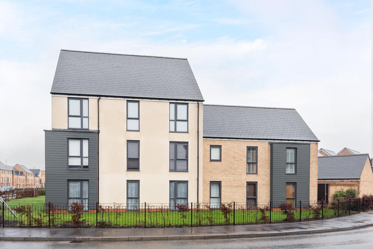 Two Bedroom Apartment - Milton Keynes By Aryas Properties Broughton (Buckinghamshire) Exterior foto